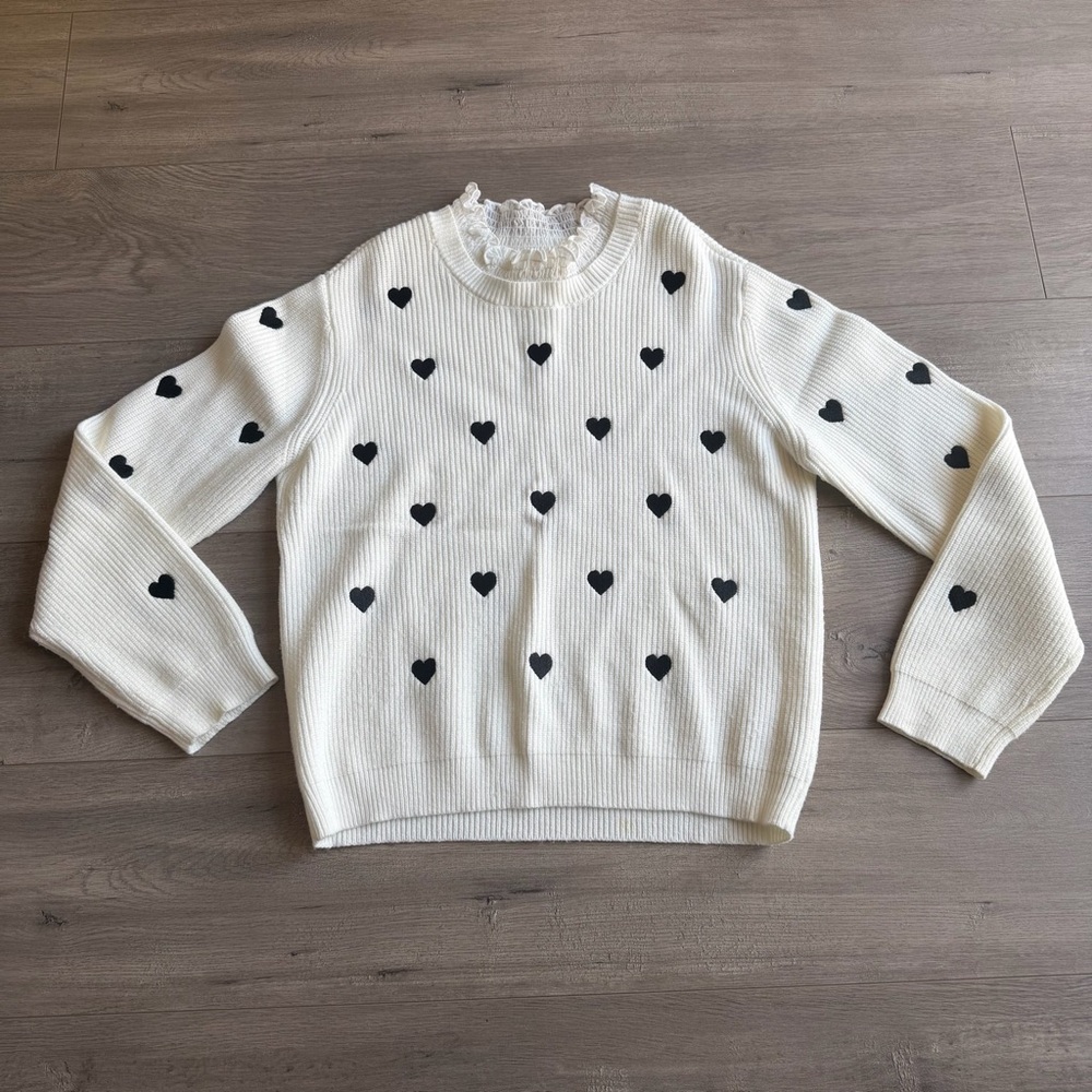 Anthropologie Ruffled Collar Heart Embroidered Sweater White & Black - size medi